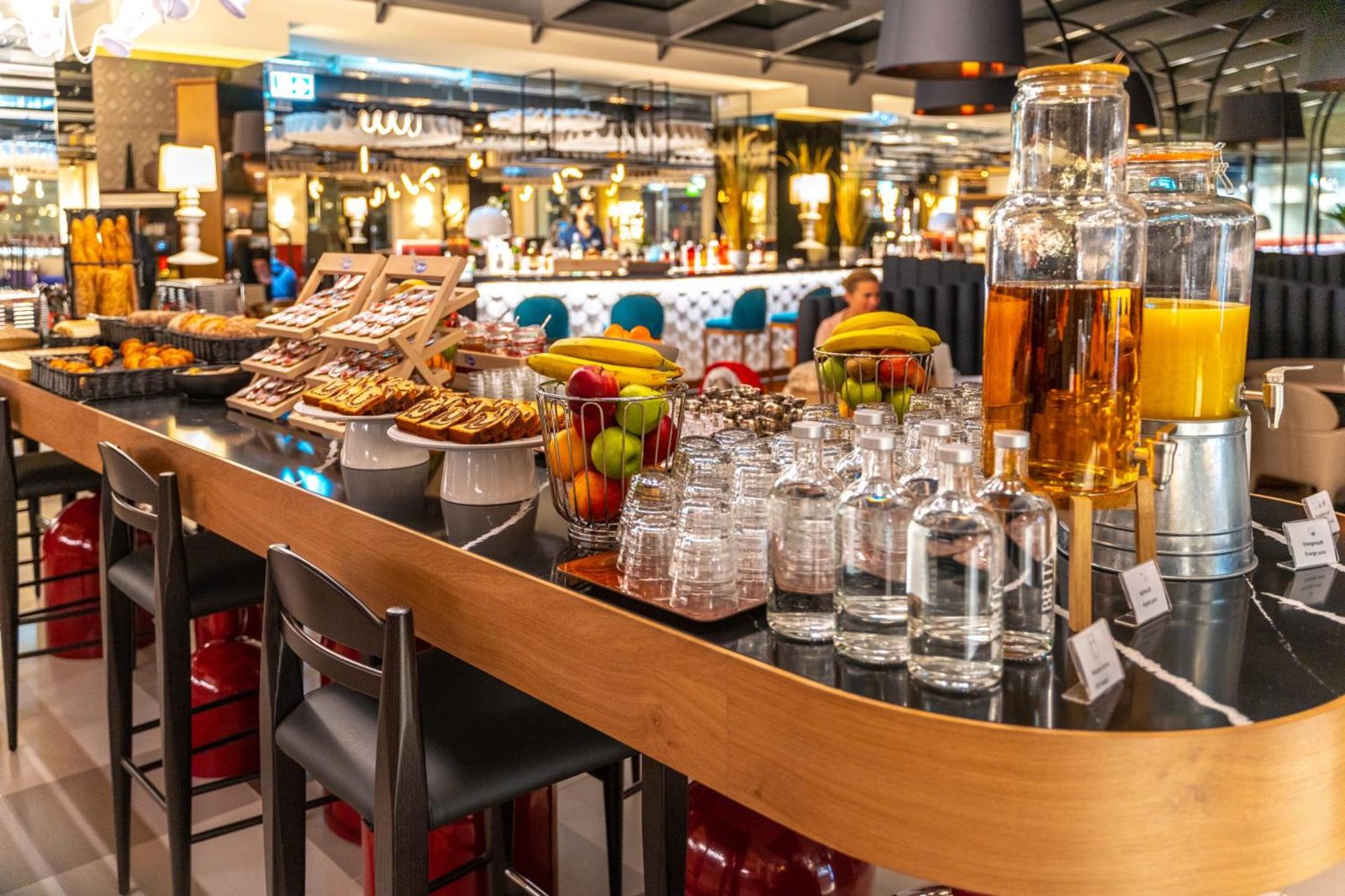 ibis Styles Zurich City Center — photo 3