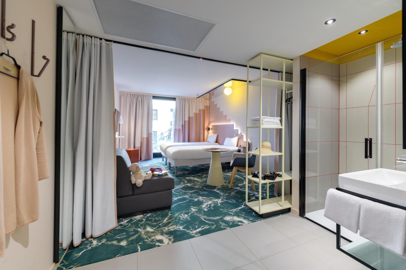 ibis Styles Zurich City Center — photo 7