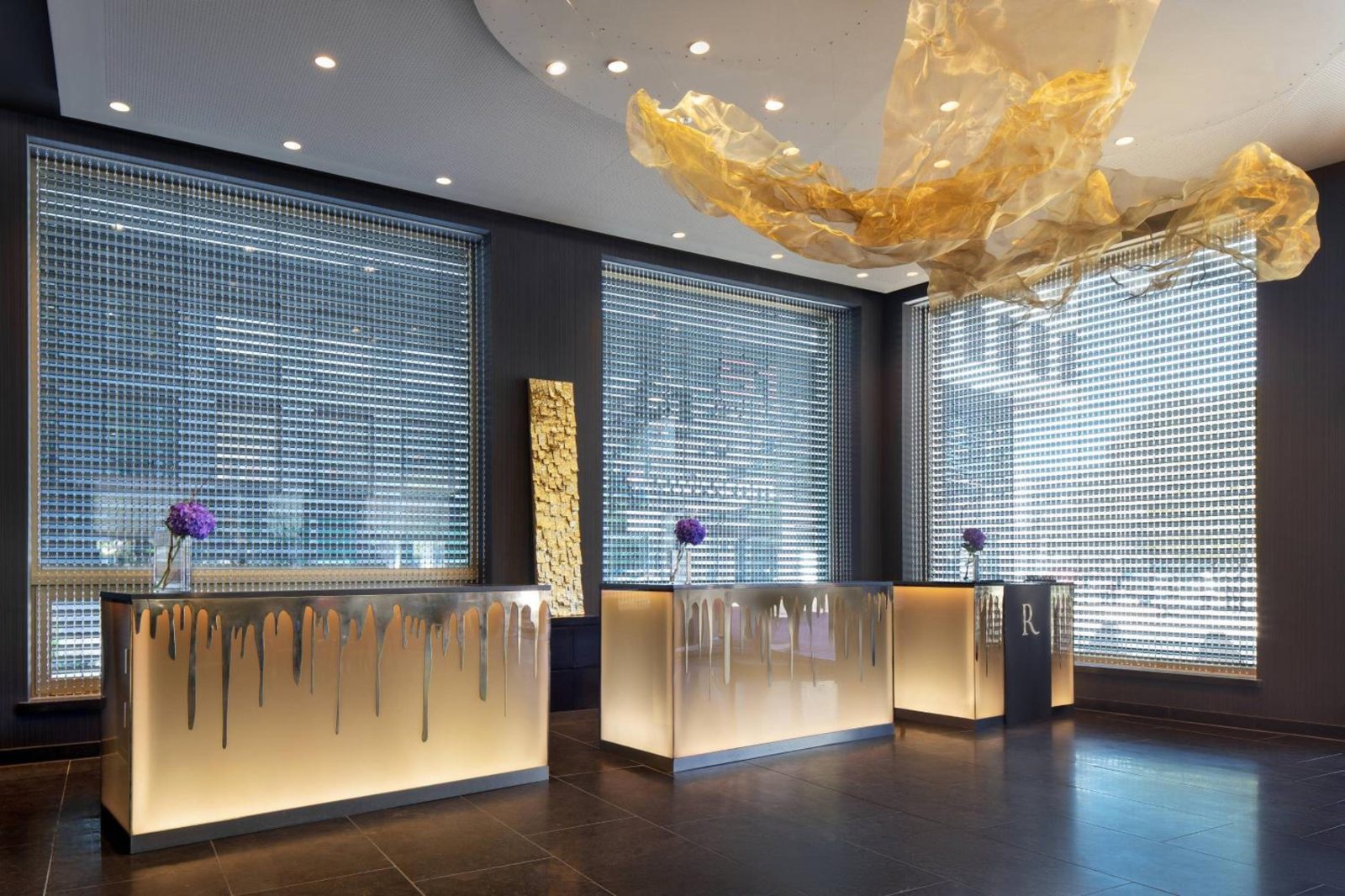 Renaissance Zurich Tower Hotel — photo 4