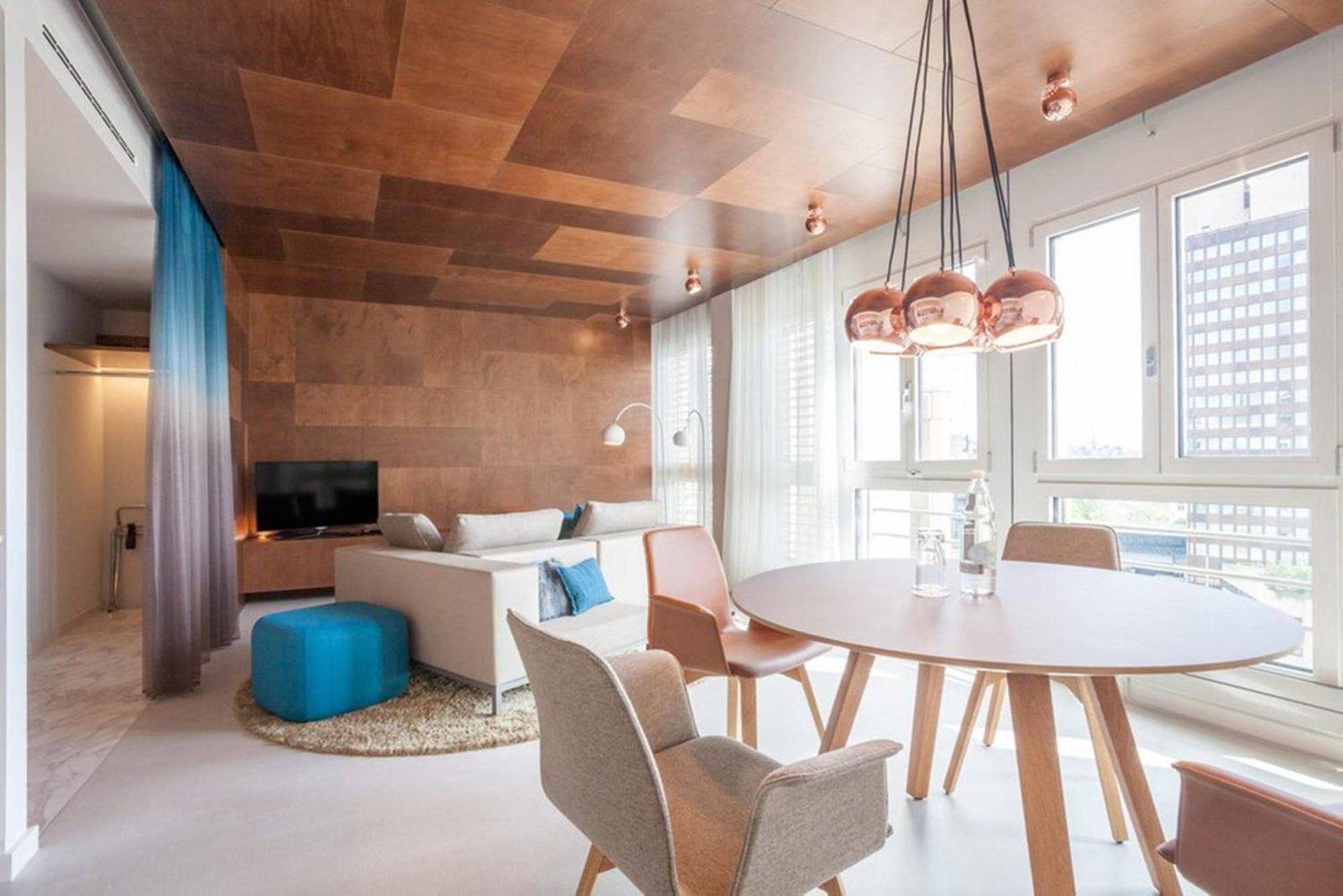 EMA House Hotel Suites — photo 3